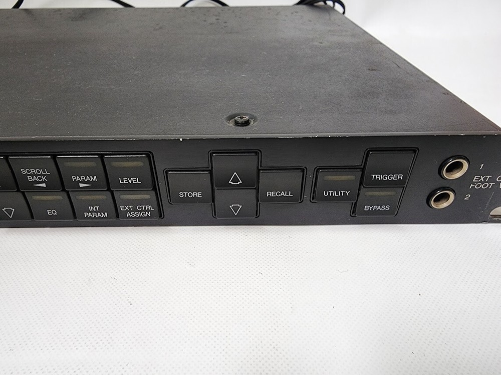 YAMAHA SPX1000 Digital Effects Sound Processor