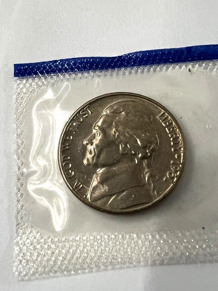 1961 P JEFFERSON NICKEL BU  IN CELLO