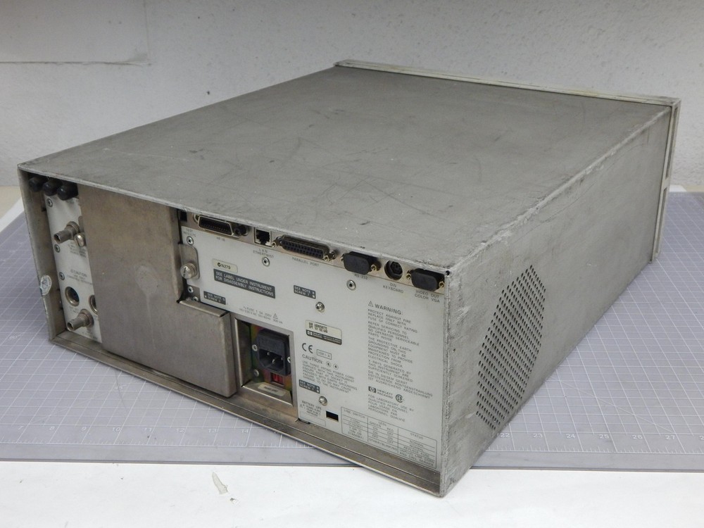 HP 8712ET RF NETWORK ANALYZER