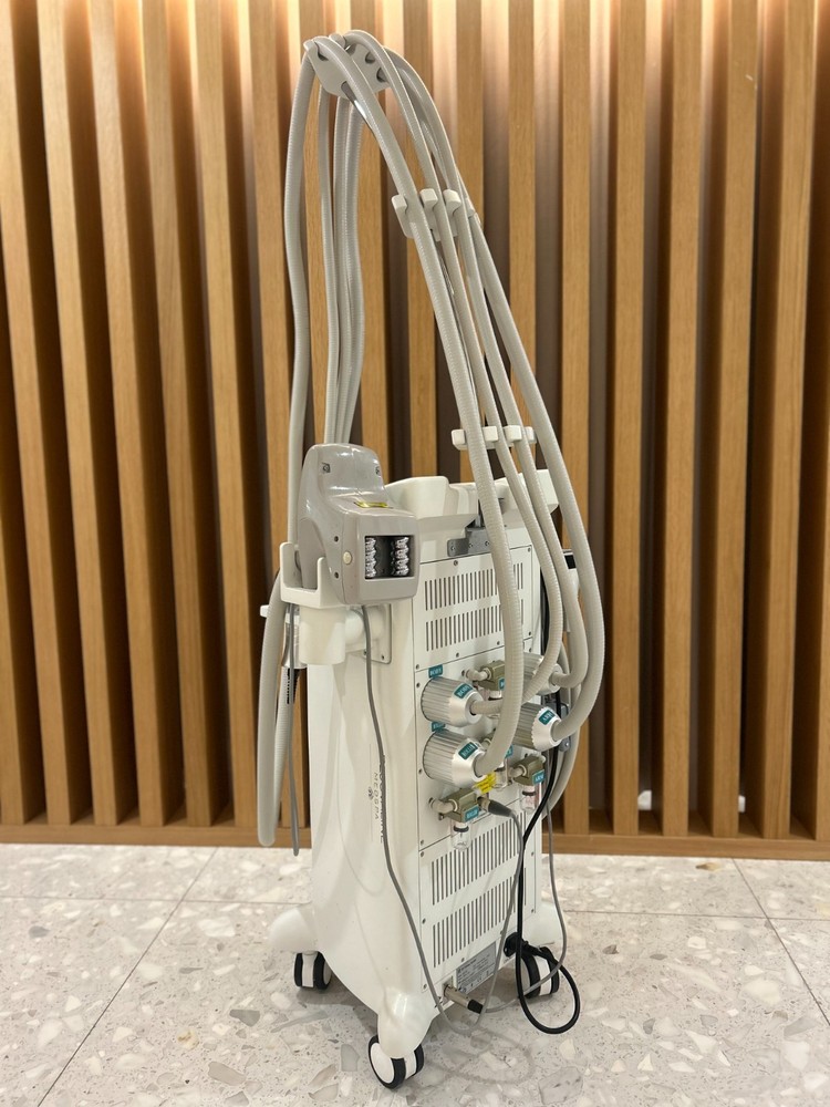 KumaShape Body Contouring Machine