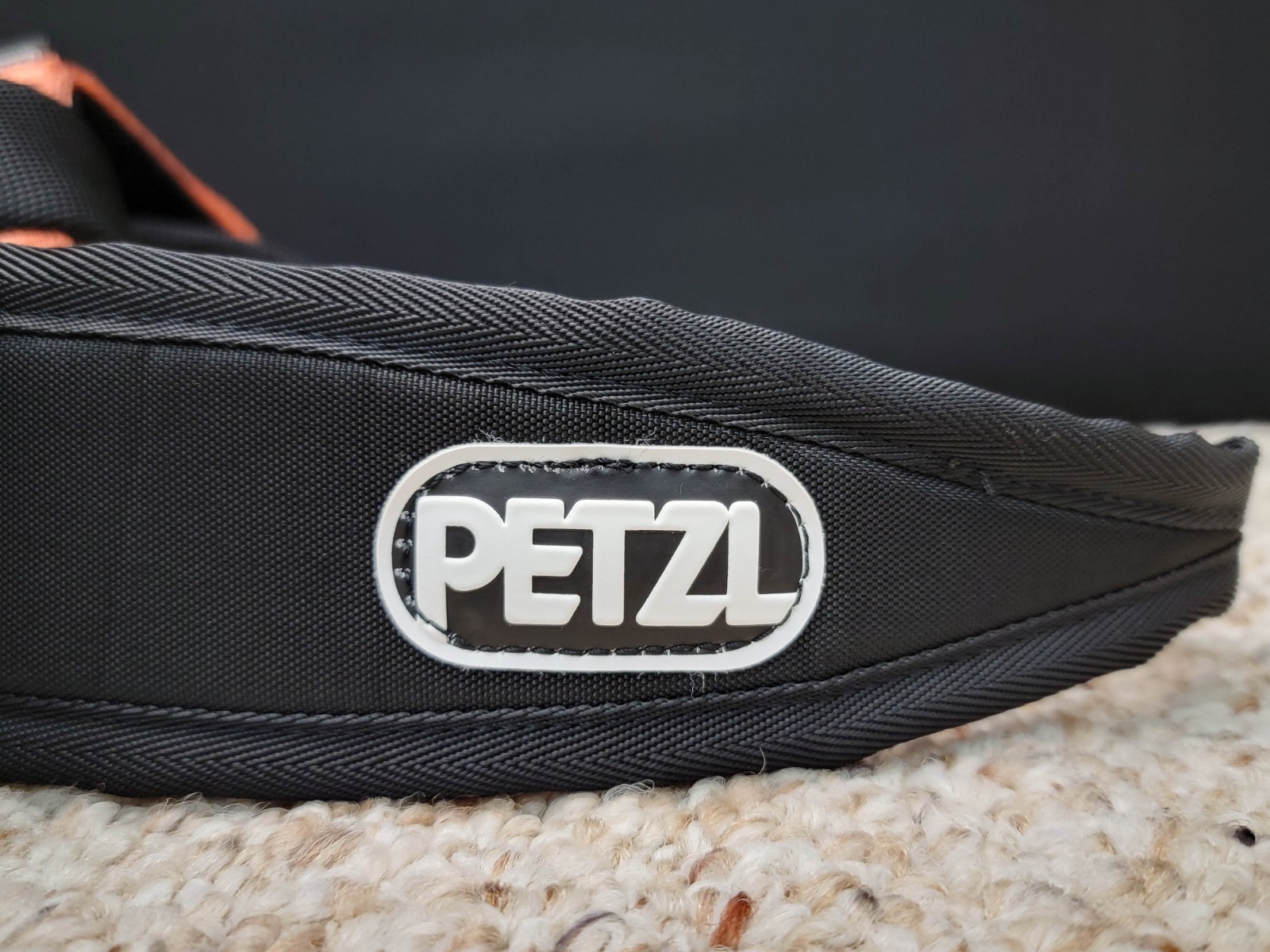 PETZL (France) Crolles Size Small Climbing Harness BD Belay Carabiner Chalk Bag.