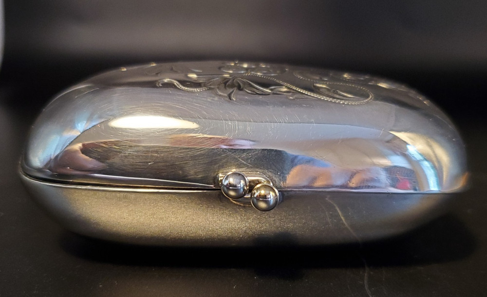 Vintage Silverplated Clutch/Trinket box/Soap dish BSS