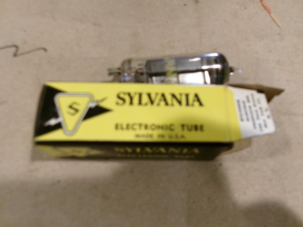 OEM VINTAGE ELECTRONIC TUBE SYLVANIA 6DB5
