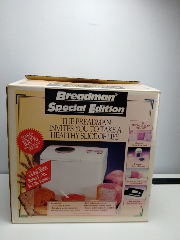 Breadman TR450 Bread Maker Machine 1.5 lb Open Box Never Used Complete
