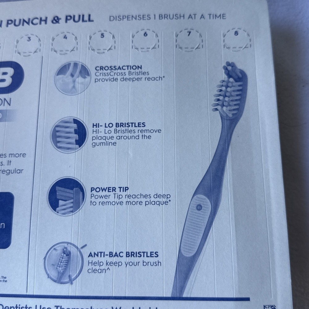 Oral-B CrossAction Advanced Regular Toothbrush - 8 Pack