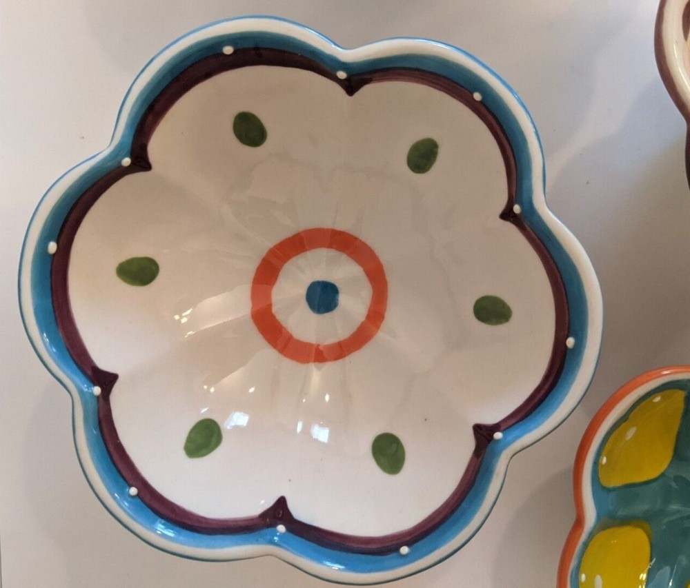 Bright Colored Floral Nesting Ceramic Measuring Cups 4 Pieces Boho Shabby Chic
