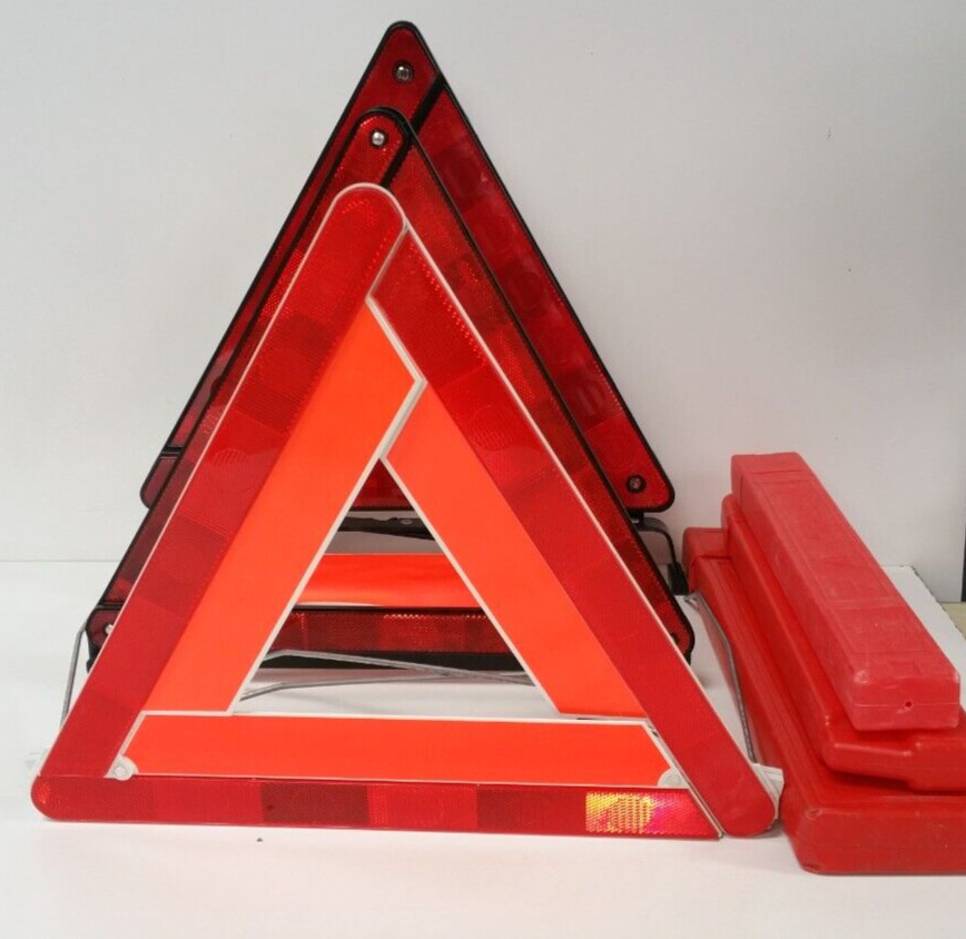 EMERGENCY BREAKDOWN FOLDABLE HAZARD SIGN REFLECTIVE WARNING TRIANGLEs