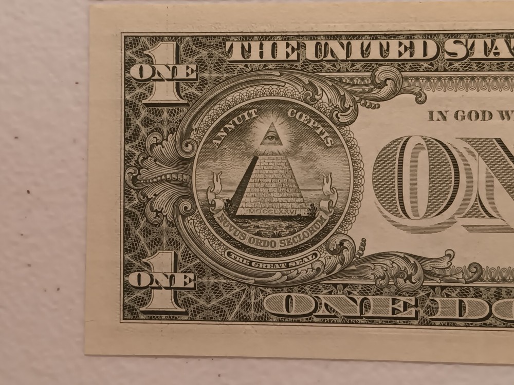 2-Errors Consecutive 1999 $1 Green Seal Federal Reserve Notes- Offset Error
