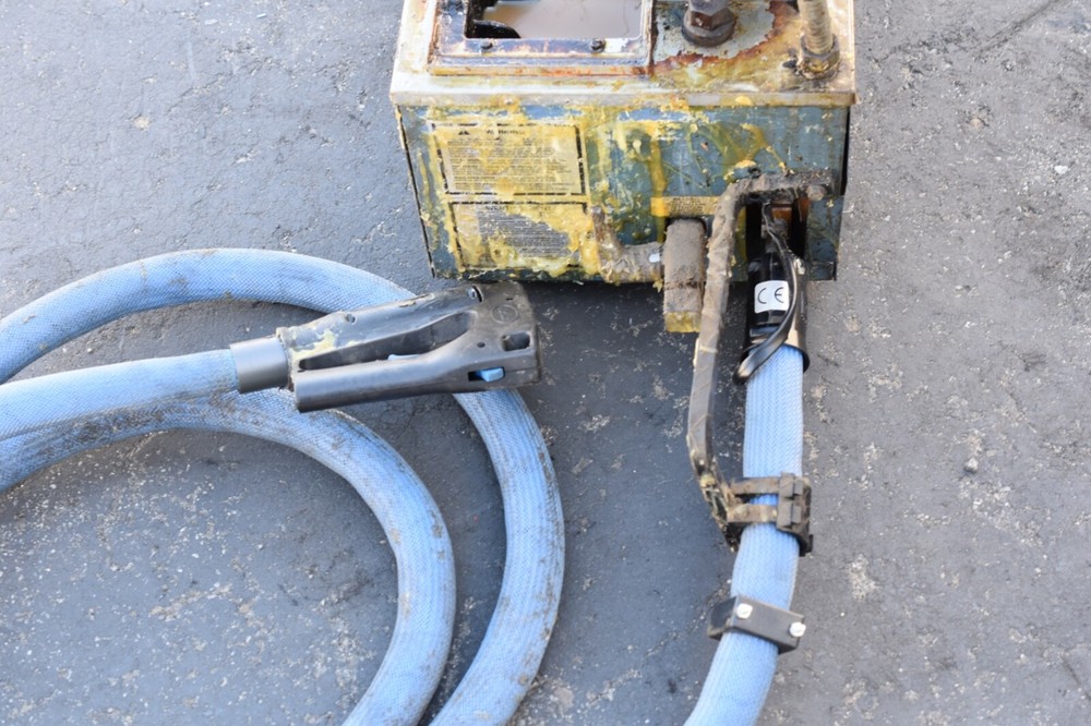 Nordson hot glue machine HM V