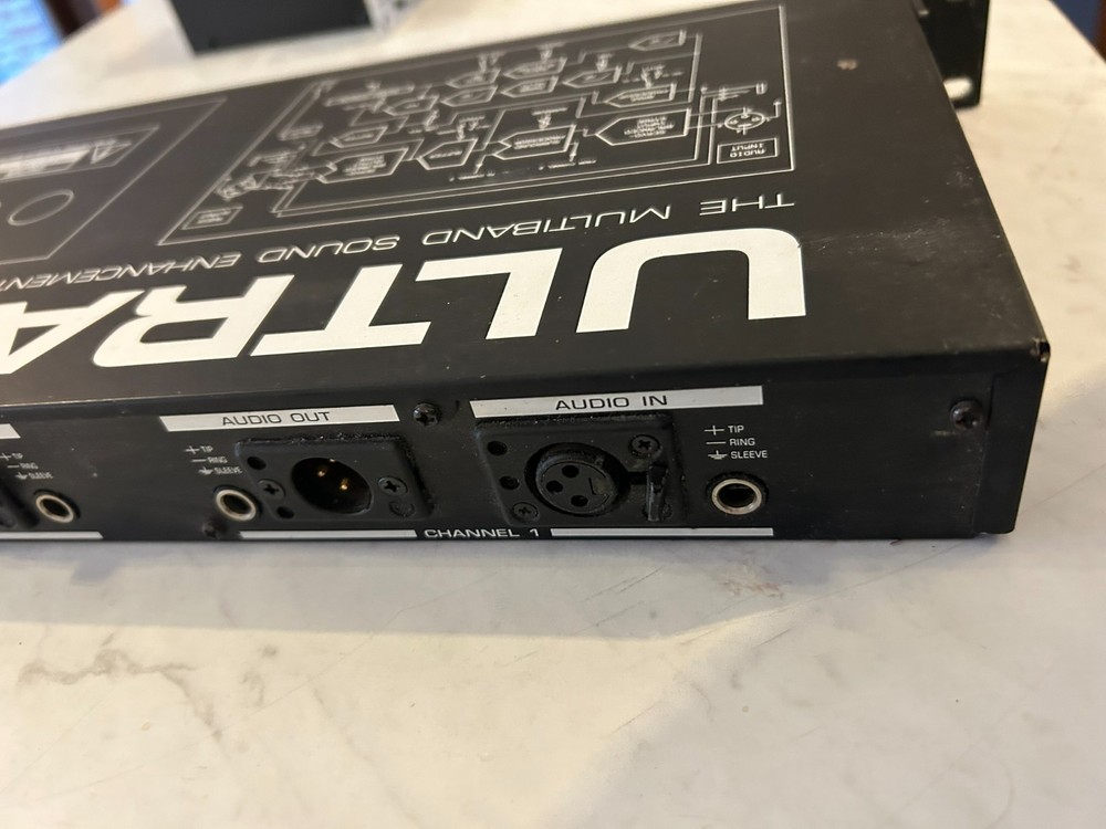 Behringer Ultrafex . READ.