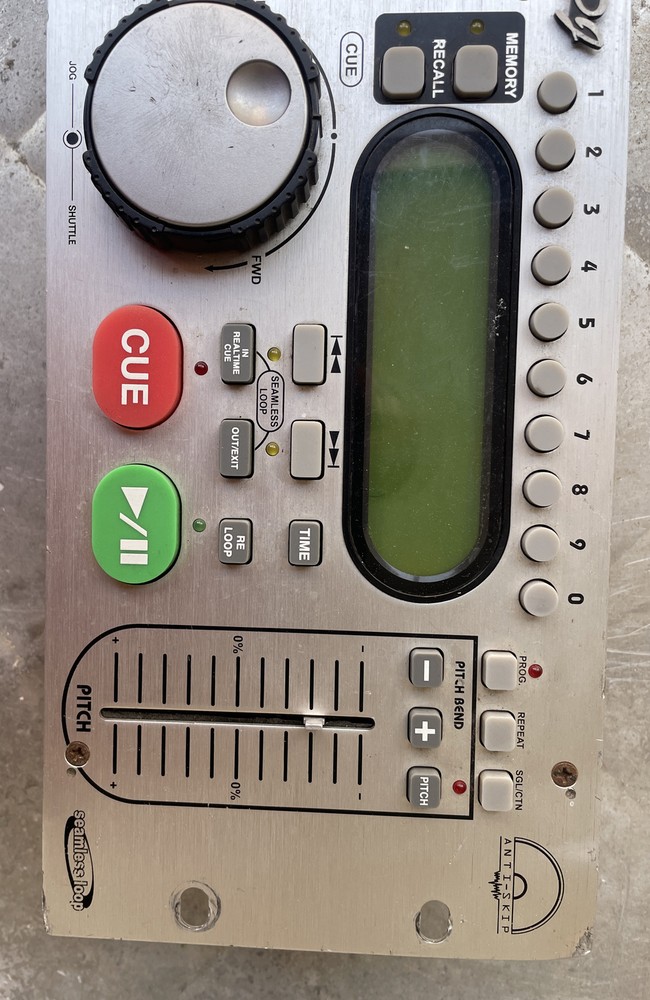 AMERICAN DJ DCD-PRO400 DUAL CD PLAYER REMOTE CONTROL UNIT