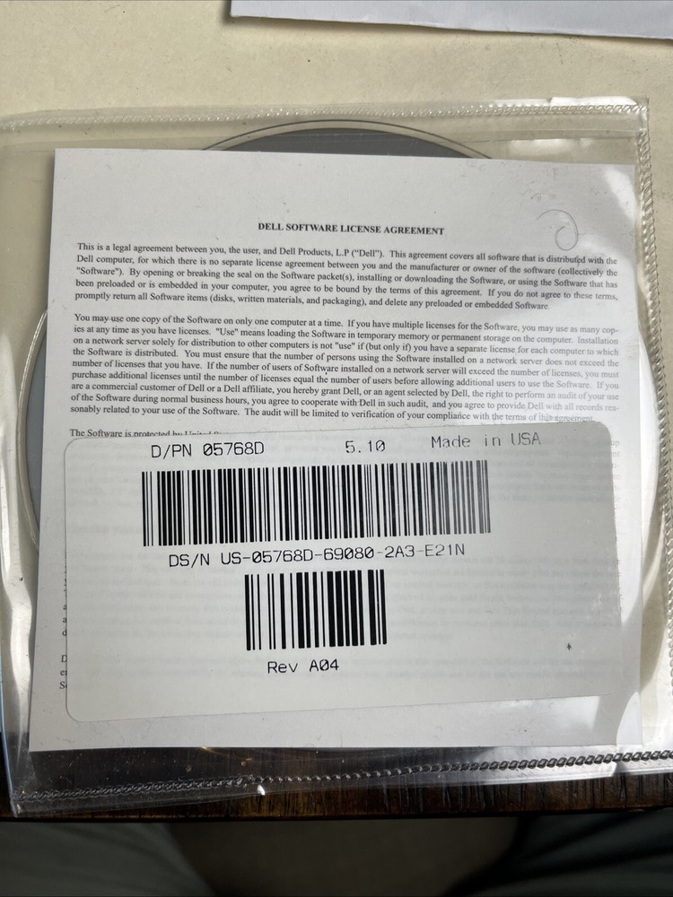 DELL Reinstallation 6 CD Discs Windows XP Pro, Roxio 5.2 Basic, Tools 2001 2002