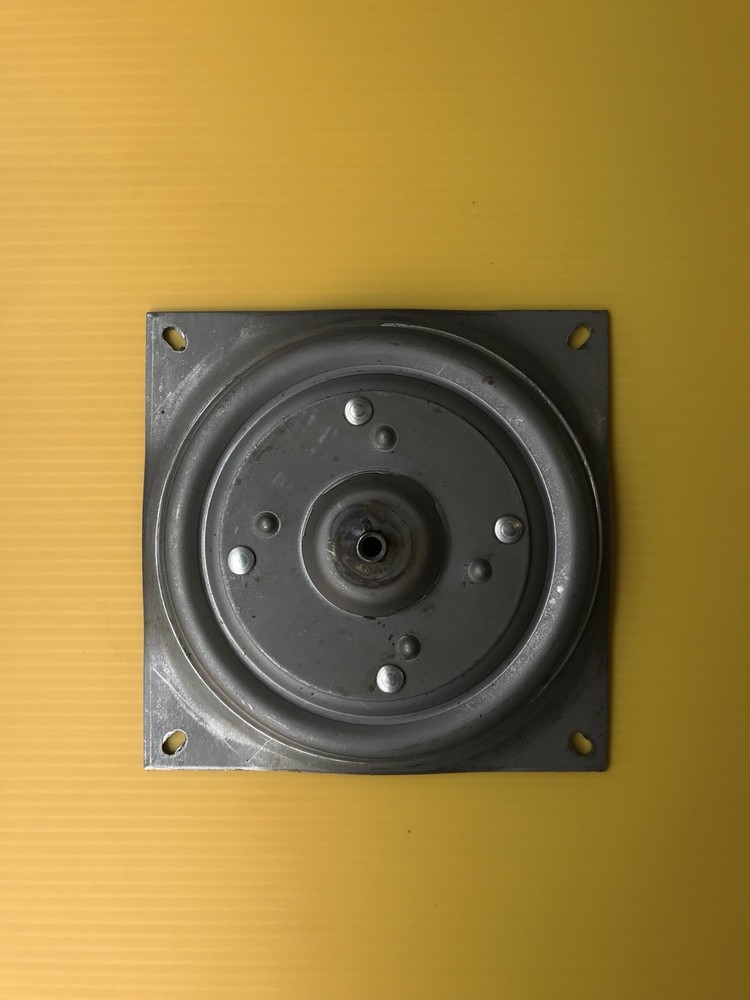 U-TURN UTURN  U TURN Vending Machine Turntable -  Used