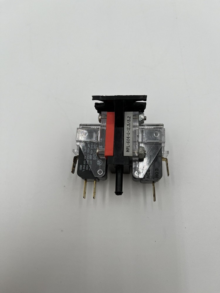Scotsman Ice Maker OEM Pressure Switch 11-0504-01