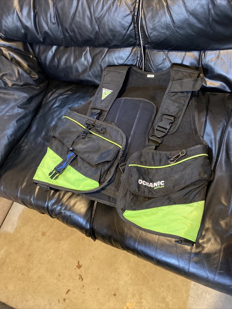 Oceanic Bioflex Flex Large Dive Vest With weight integrated pockets