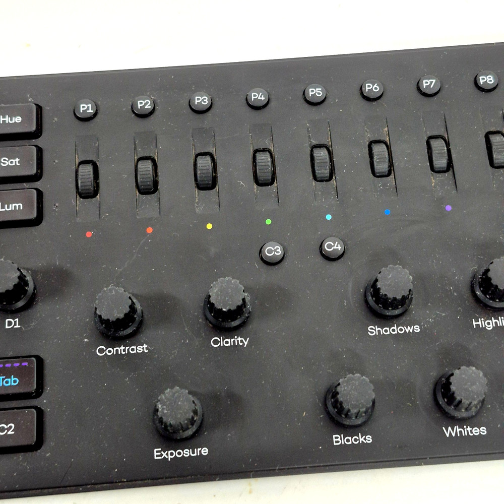 Loupedeck Plus + Photo/Video Editing Controller Console Japan