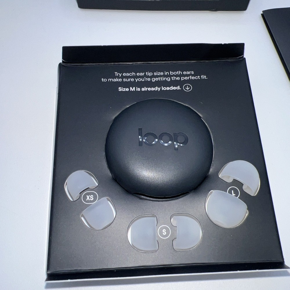 Loop Experience 2 Earplugs Silver SNR 17|12 dB Noise Reduction - Open Box