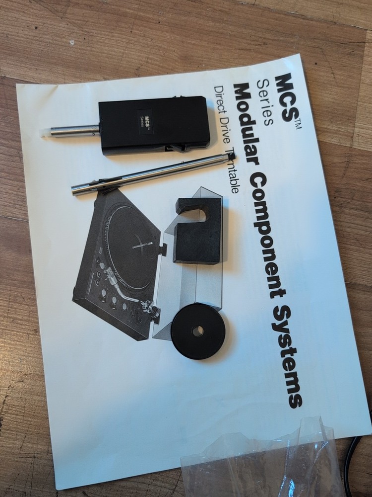 MCS 6700 (Technics) DIRECT DRIVE TURNTABLE - Gorgeous Condition!