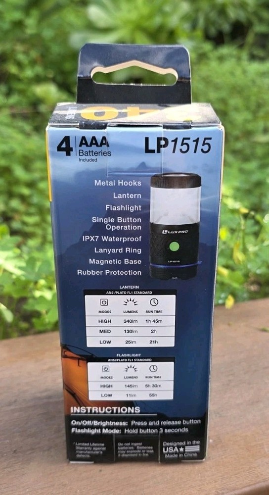 Long Run Time Camping Lantern Flashlight Waterproof Bright Lightweight 340 Lumen