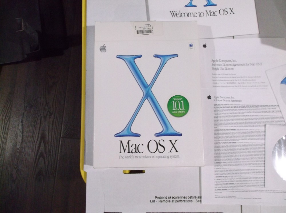 Mac OS X 10.1 retail with OS 9.1 disk in box
