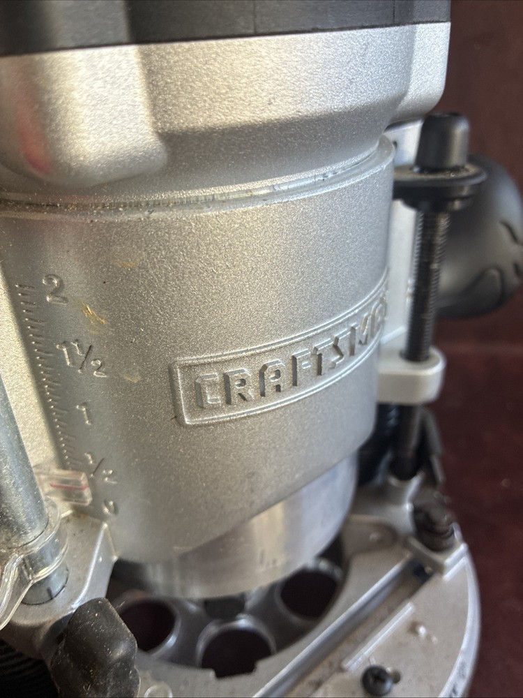 Craftsman 320.27666 Variable Speed Plunge Router