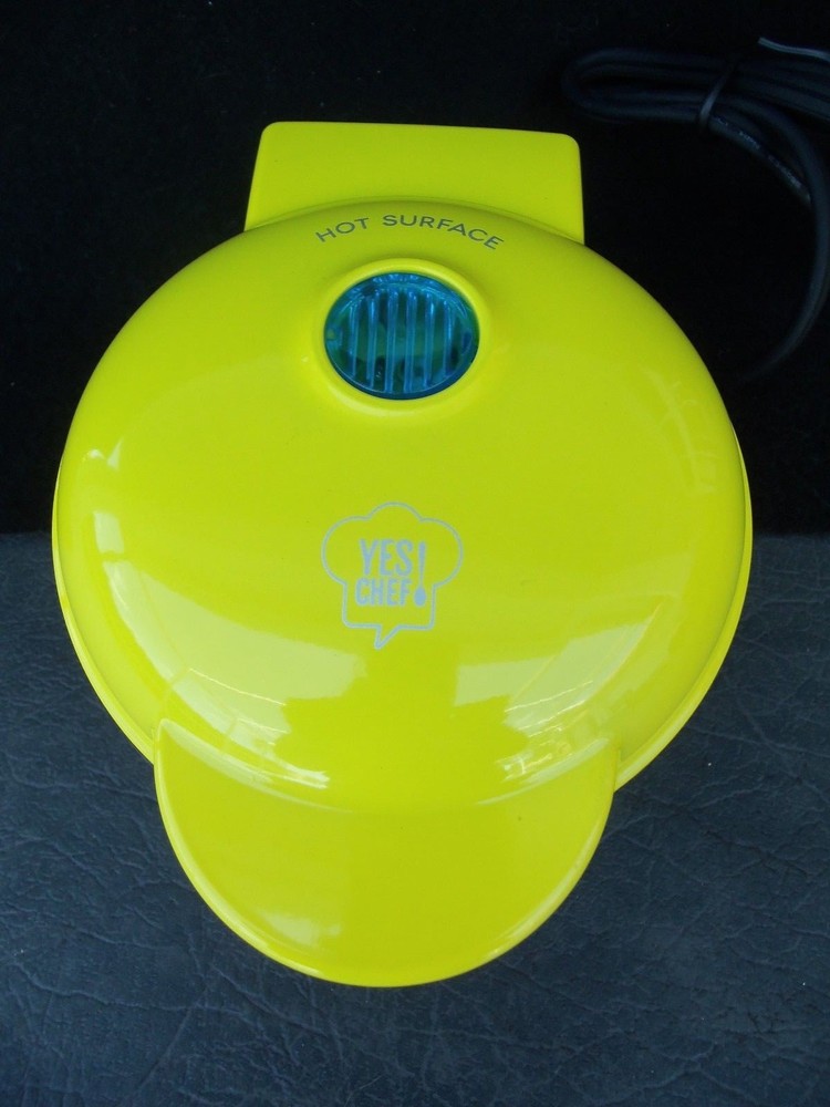 Personal Waffle Maker! NEW! SMALL! YELLOW! IOB! INSTRUCTIONS & RECIPES!