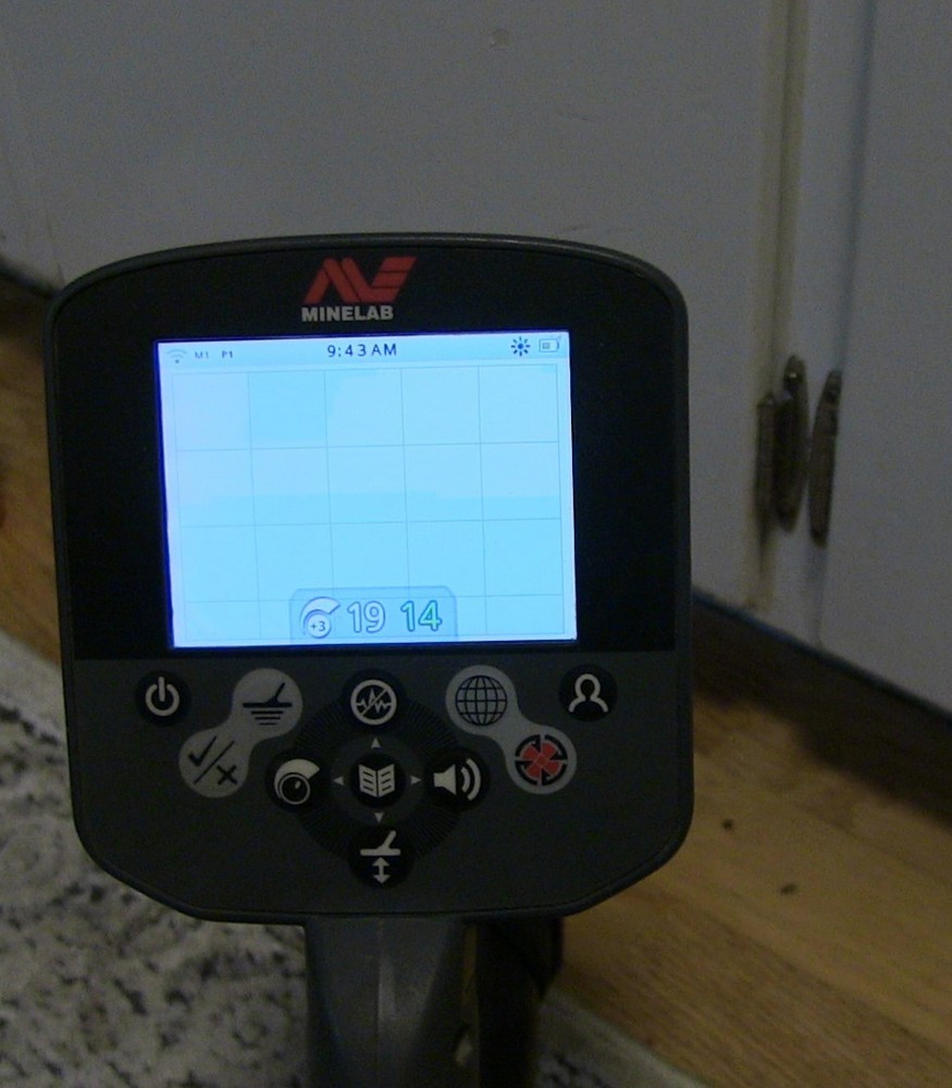Minelab CTX 3030 Metal Detector