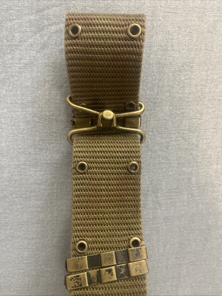 ORIGINAL US ARMY EQUIPMENT FIELD BELT-green