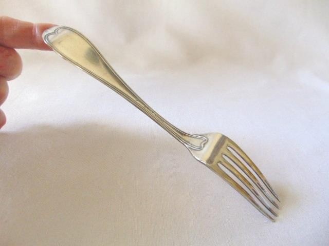 Antique ROGERS & BROS. Silverplate FORK, 1882 Oval Pattern