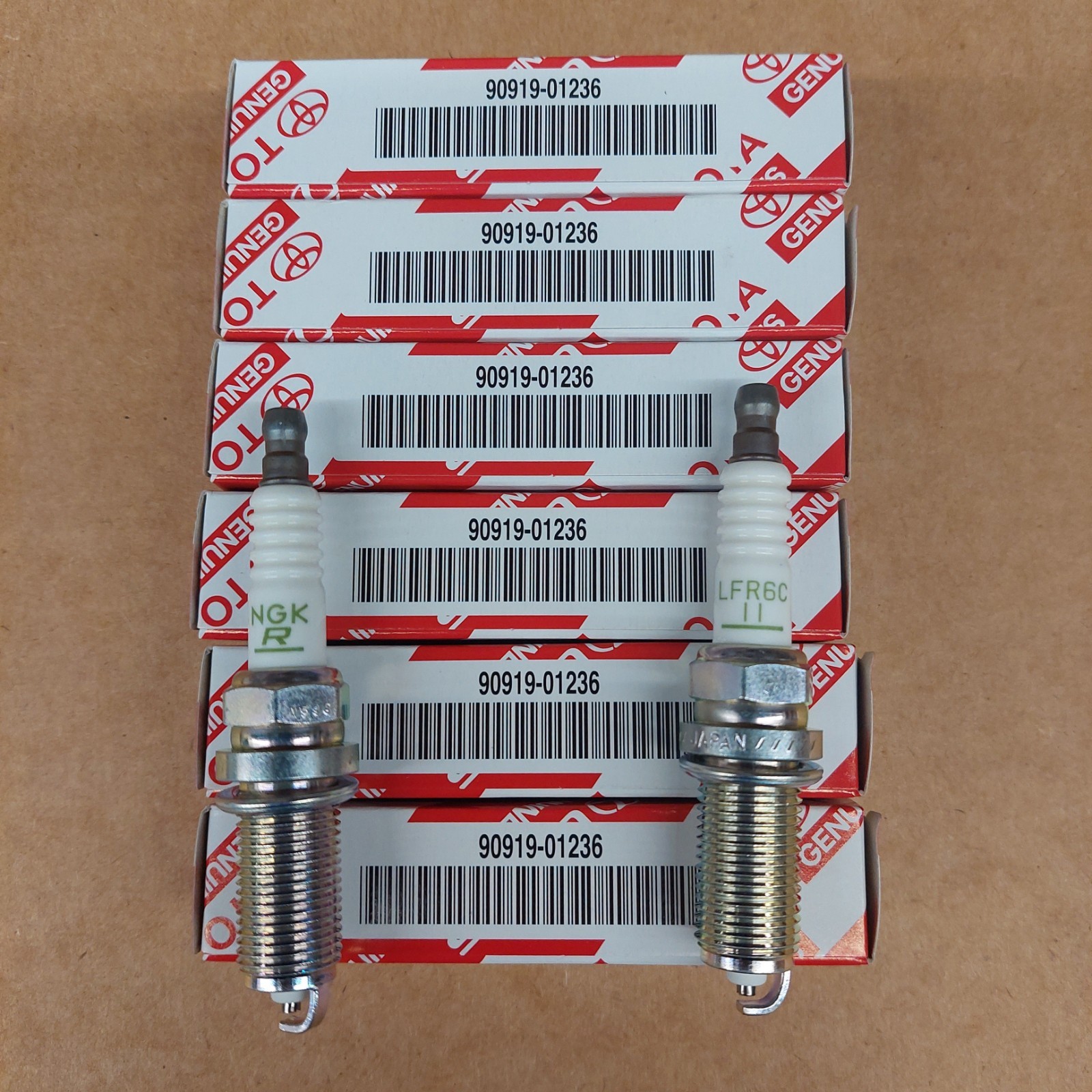 OEM TOYOTA 2003-09 Toyota 4RUNNER & 2005-15 TACOMA V6 4.0L Spark Plugs Set of 6