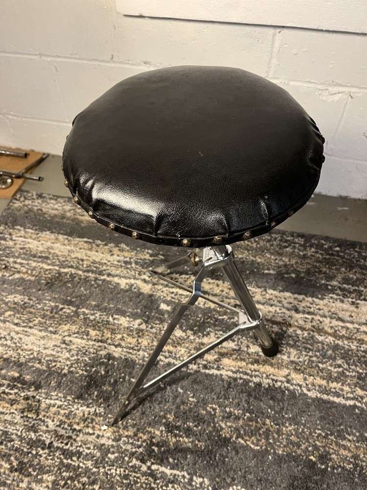 Vintage Ludwig Drum Throne