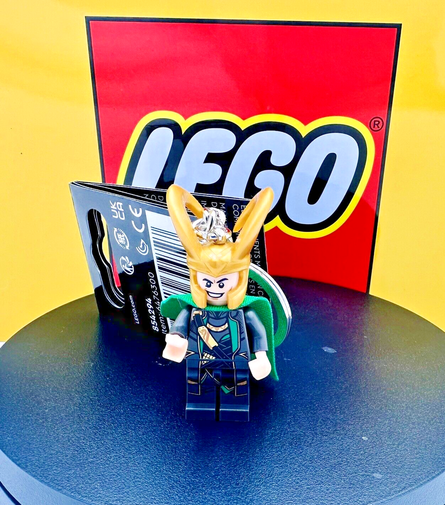 Lego 854294 Marvel Loki Minifigure Keychain