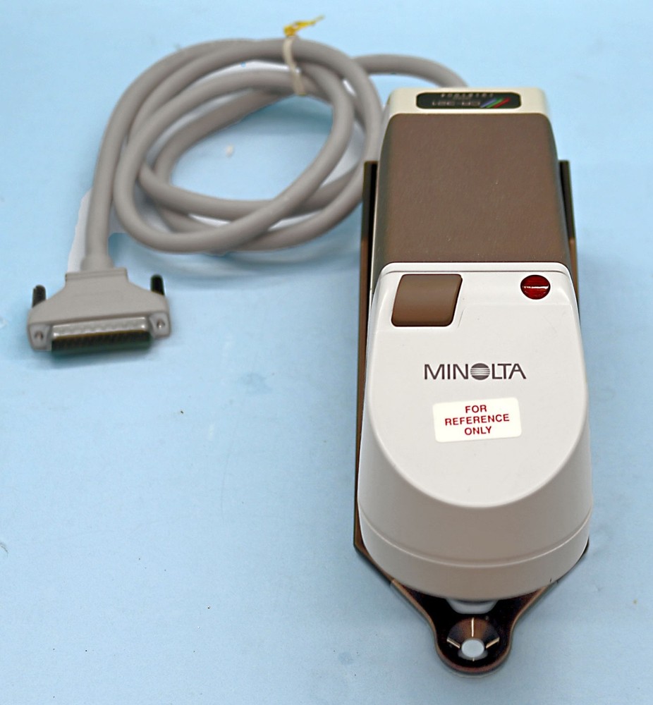 Konica Minolta CR-321 Chroma Meter & DP-301 Data Processor, Manual, Case