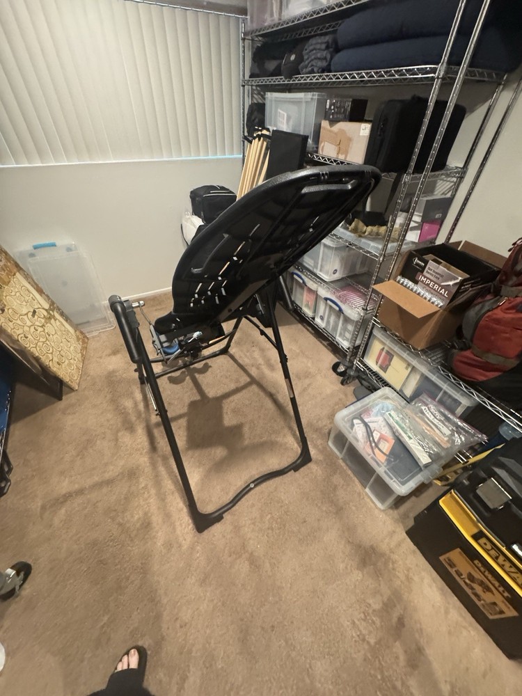 Teeter Hang UPS EP-560 Inversion Table With Back Pain Relief Kit