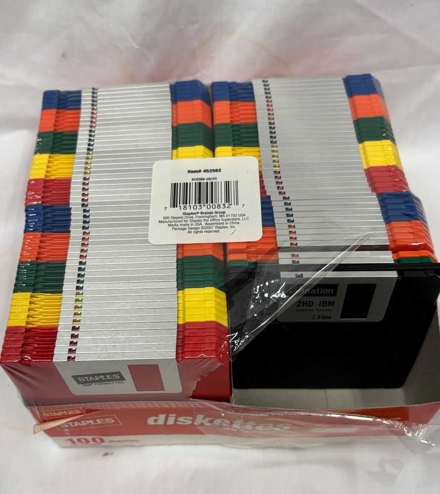 87 Staple Diskettes IBM Formatted Assorted Colors 1.44 MB NOB