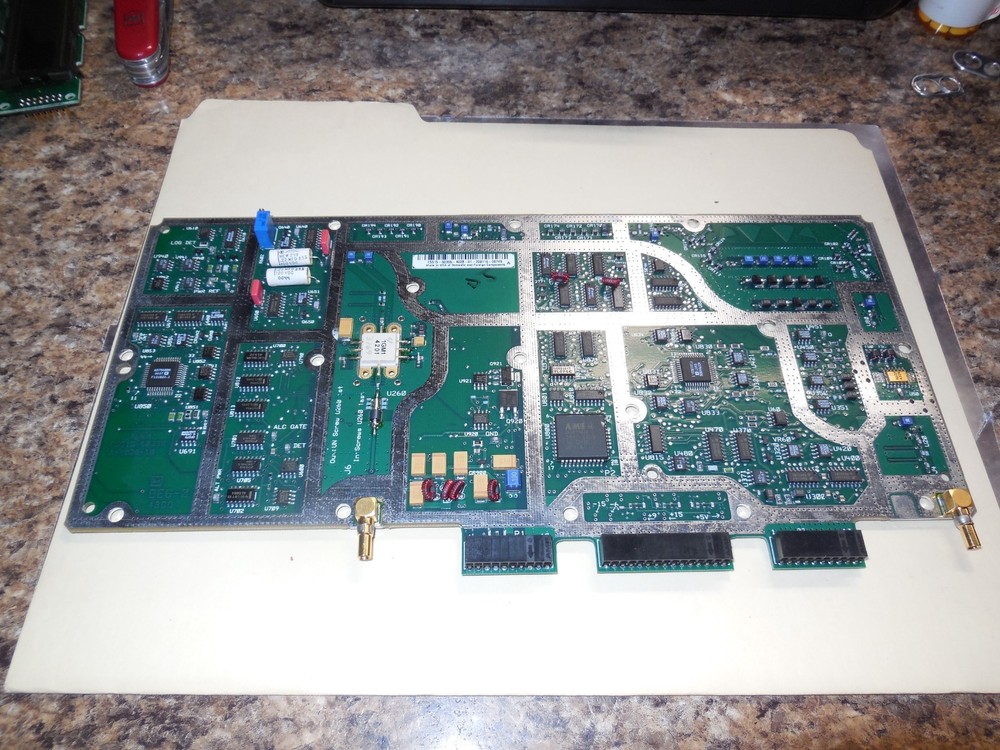 HP 1GM1-4201 RF Amplifier IC