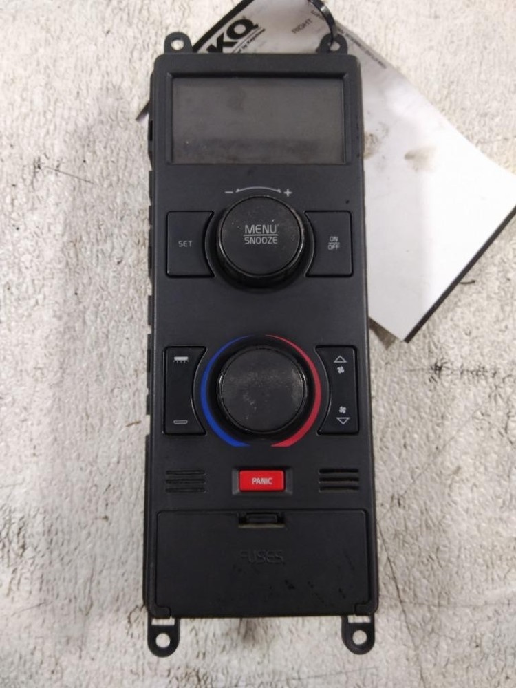 Replaces 2011 VOLVO VNL TEMPERATURE CONTROL ,  MT