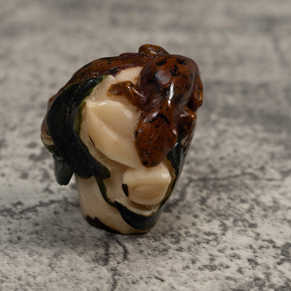 Double Brown Gecko Lizard Tagua Carving