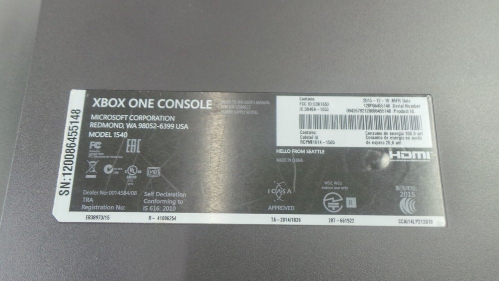 Microsoft Xbox One 500GB Home Console - Black (1540) One controller