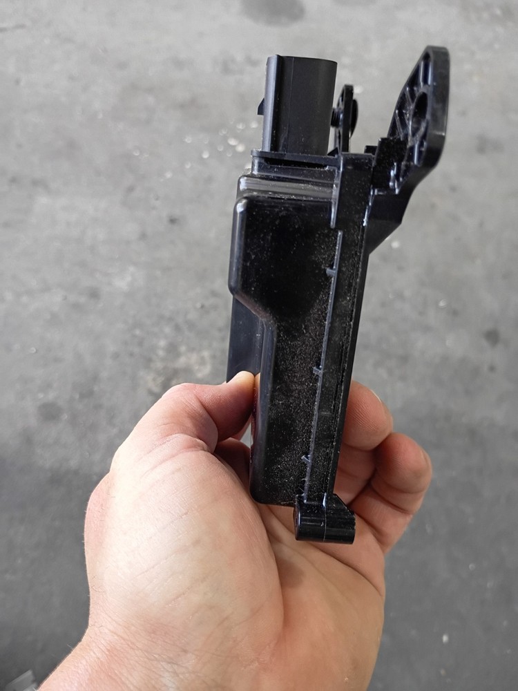 Genuine Ford Parking Aid Control Module PC3Z-15K866-C