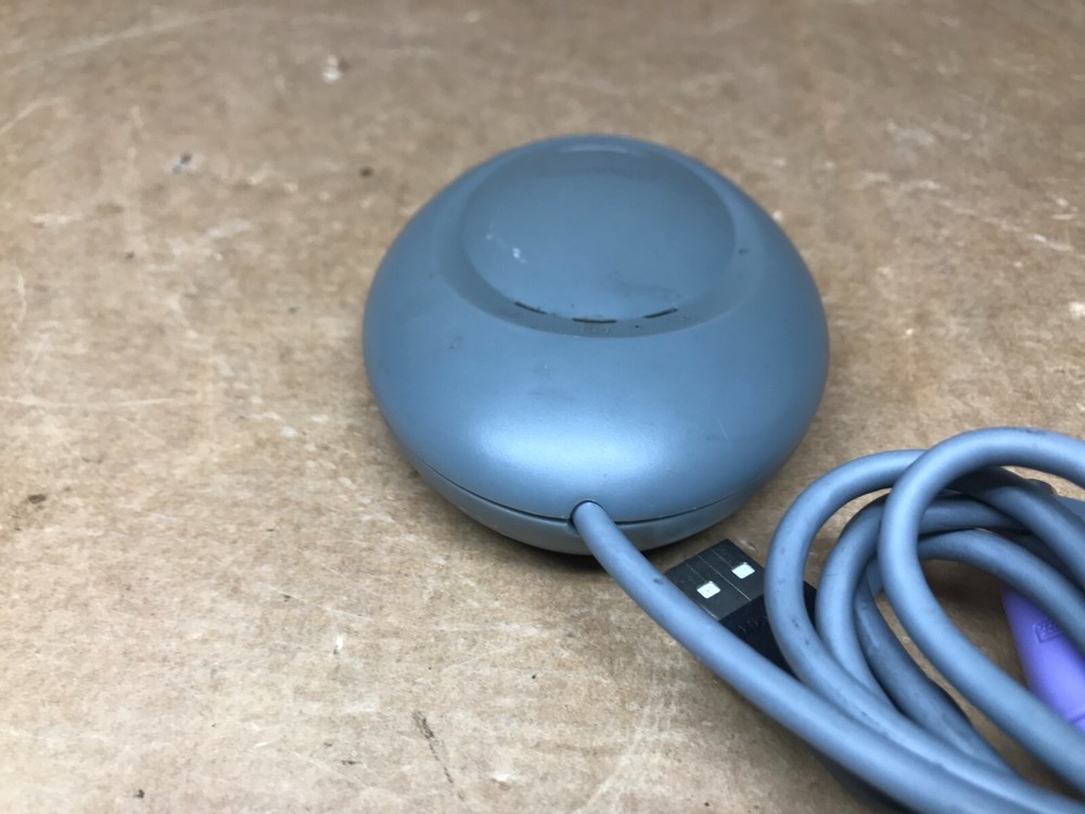 Microsoft Basic Wireless Optical Desktop Receiver X09-64857 USB PS/2 1015