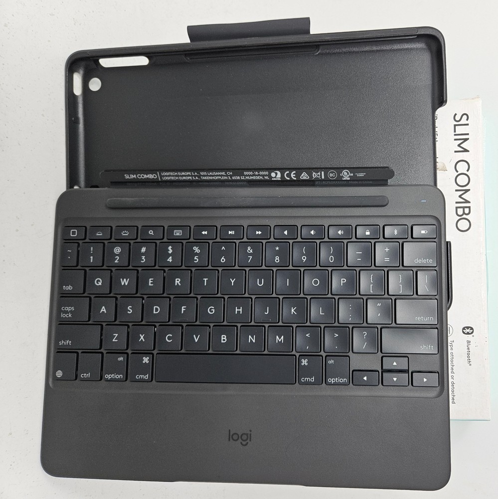 Logitech Slim Combo Backlit Keys Bluetooth Keyboard for iPad 6th & 5th Gen 9.7"
