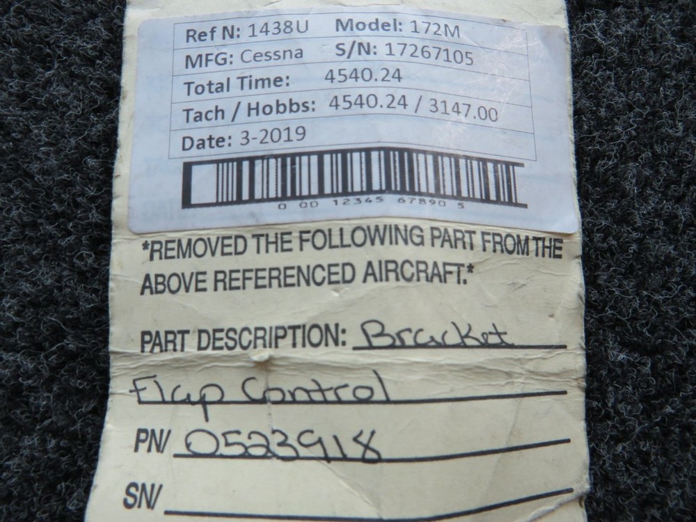 0523918 Cessna Bracket Flap Control