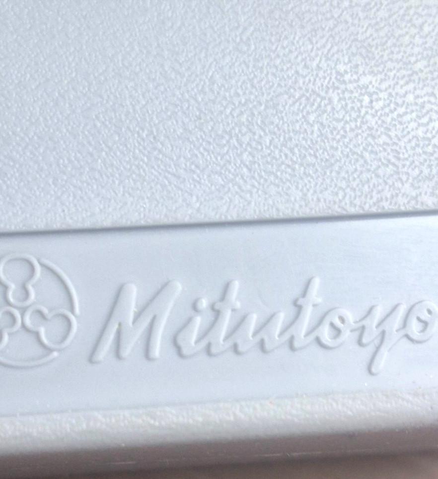 MITUTOYO SD Type Vernier Calipers "QUARDI" 4-WAY MEASUREMENT made in Japan New