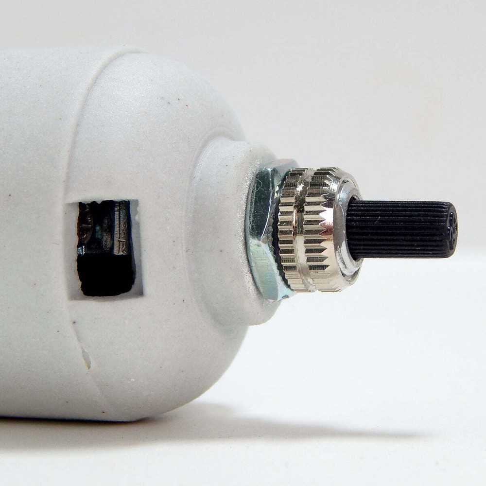 Porcelain Turn Knob Medium Base Socket