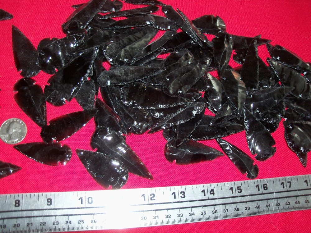 1 Black Obsidian Arrowhead per lot. About 2 inches