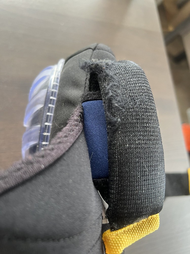 Knee Pads, Soft, Flat Cap, - Used