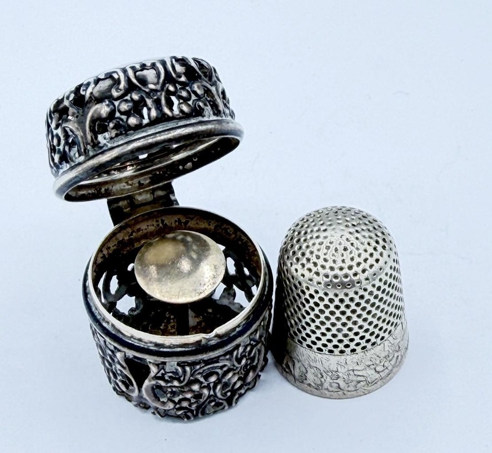 Fancy Antique Webster Sterling Thimble Holder/Case & Sterling Thimble #985