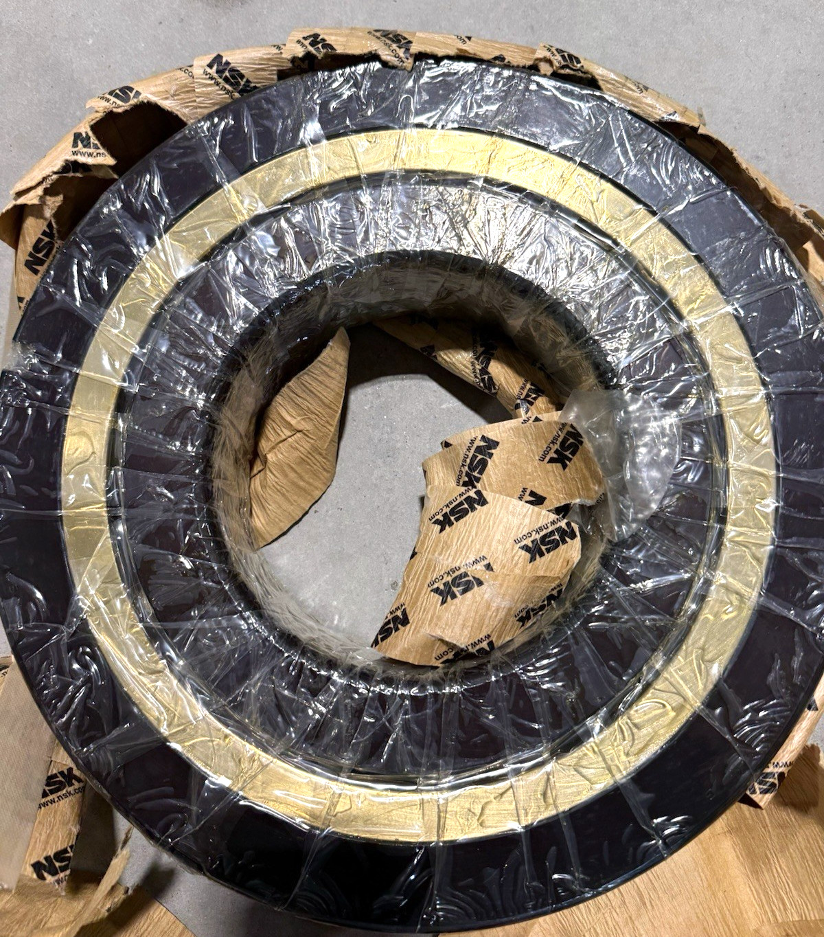 NSK Super-TF STF Black Oxide Wind Turbine Bearing QJ330 STFQJ330-G-3/S (OEM) NEW