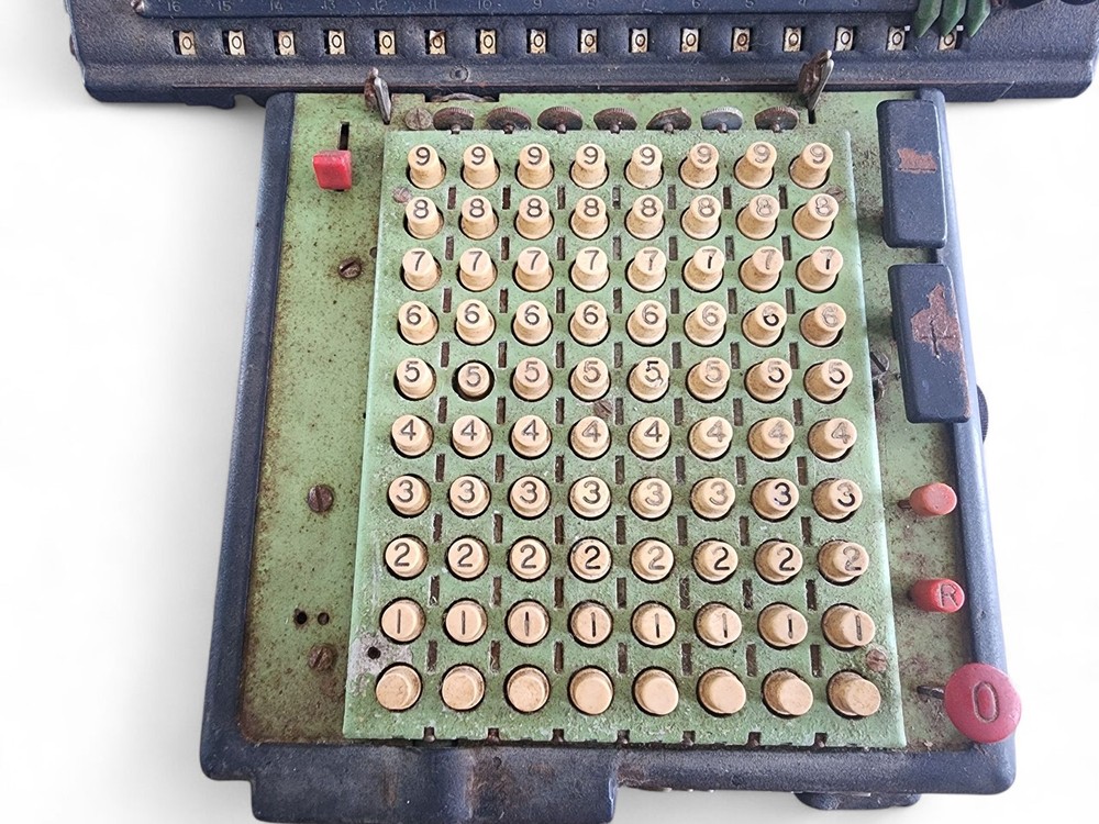 Rare Mach 1 Monroe Ten Key Adding Machine & Monroe LA5-160 Adding Machine VTG